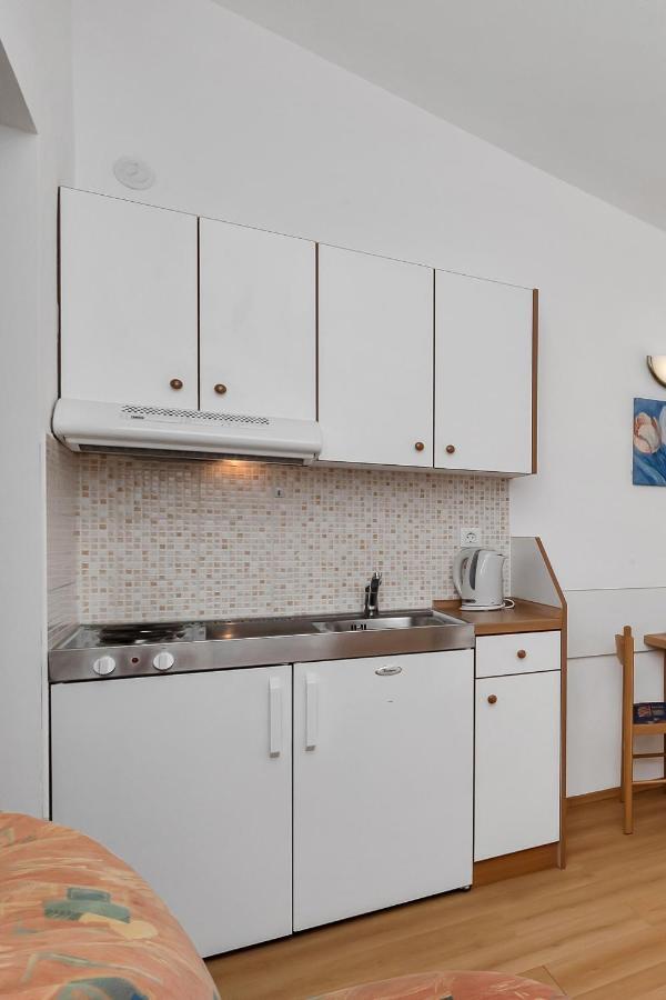 Apartments And Rooms By The Sea Baska Voda, Makarska - 2578 Exterior foto