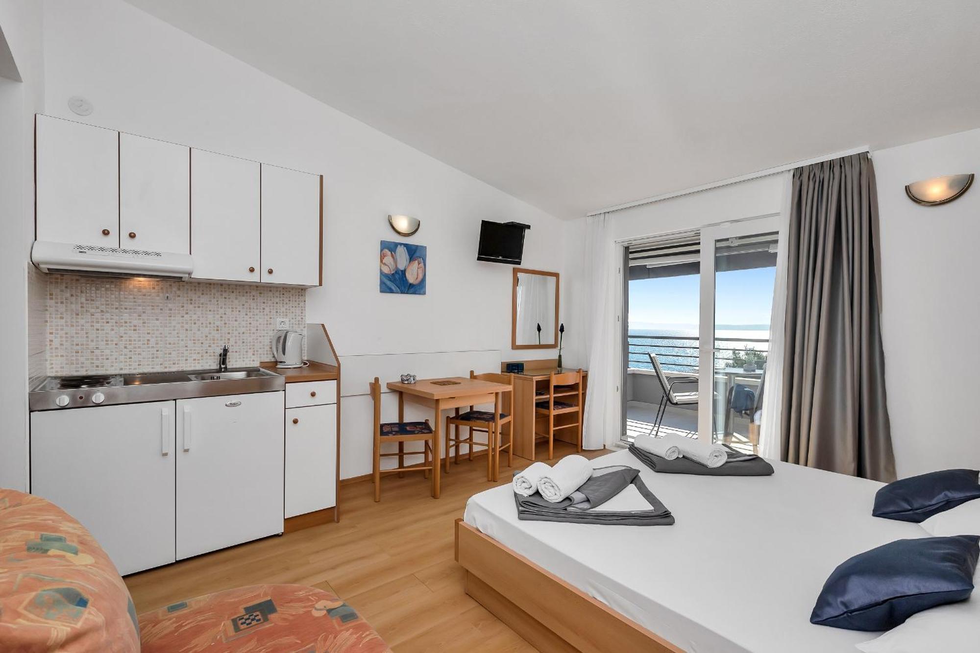 Apartments And Rooms By The Sea Baska Voda, Makarska - 2578 Quarto foto