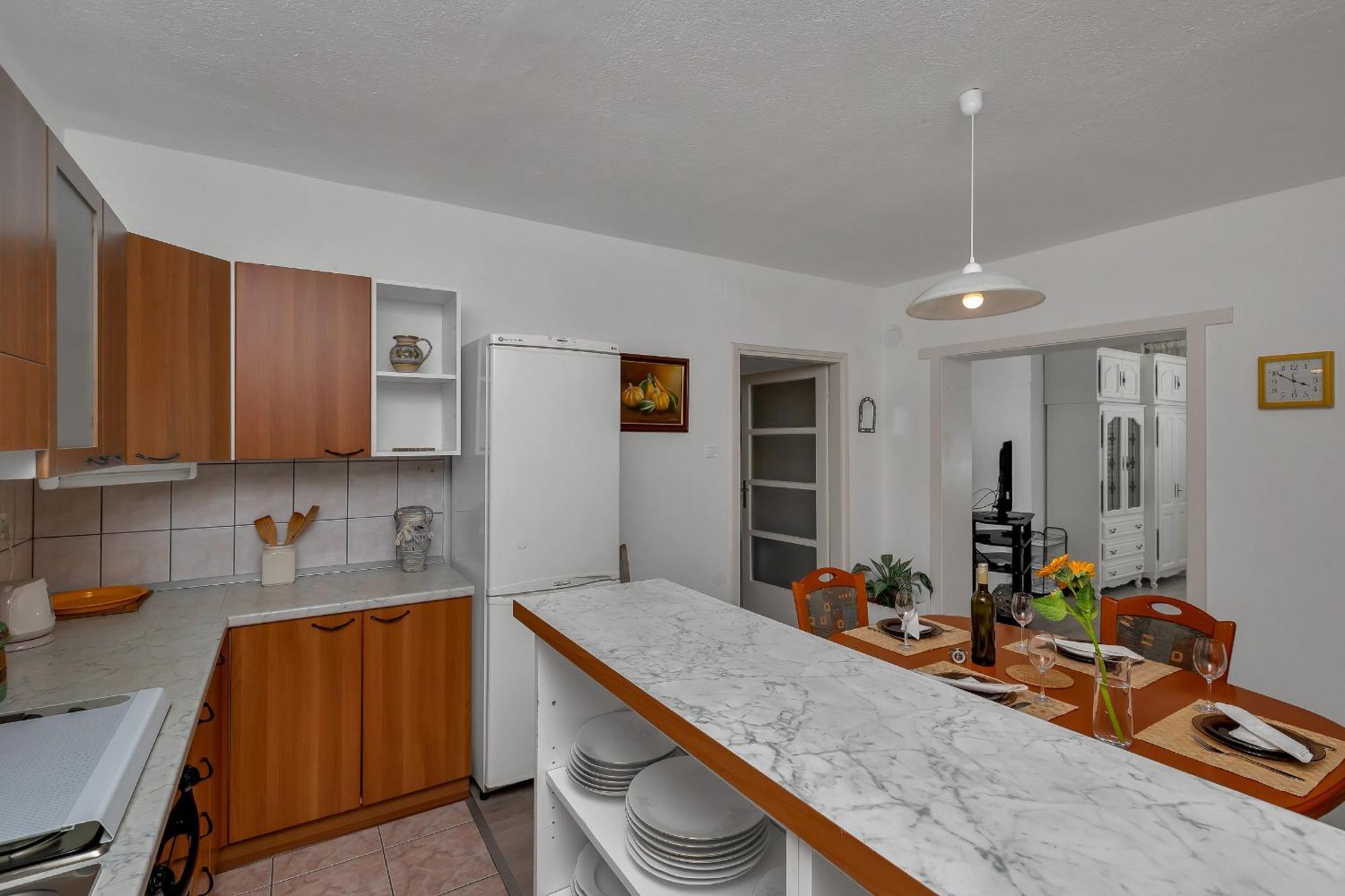 Apartments And Rooms By The Sea Baska Voda, Makarska - 2578 Quarto foto