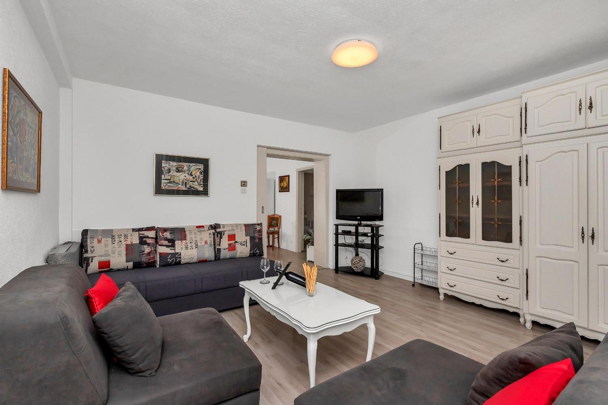 Apartments And Rooms By The Sea Baska Voda, Makarska - 2578 Quarto foto